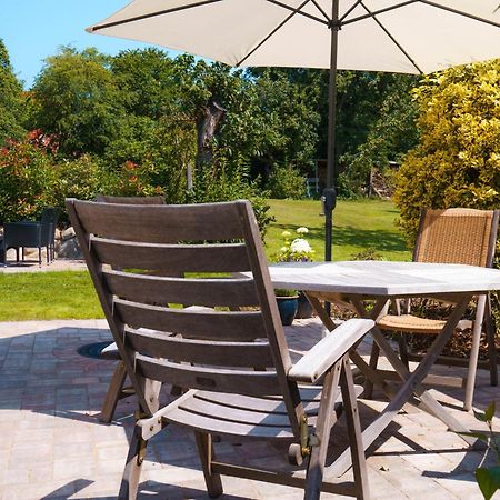 Ferienhaus Seeschwalbe Mit Grossem Garten Eckernförde Eksteriør billede